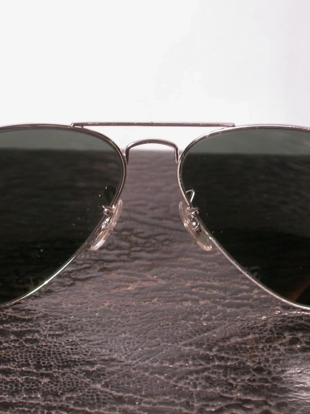 Ray-Ban up auction